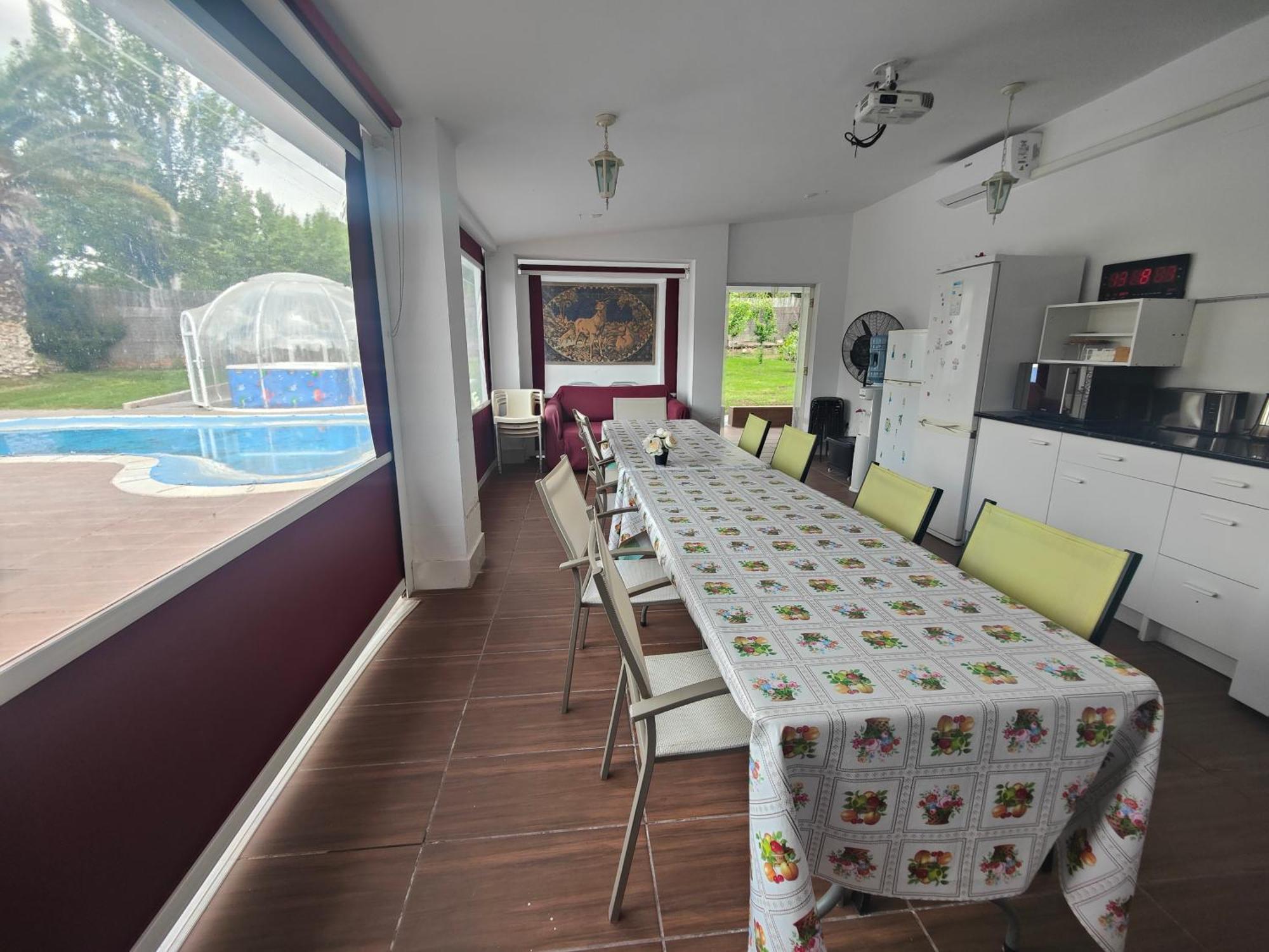 Chalet Con Piscina Y Jacuzzi En Madrid Alquila Habitaciones Algete Ngoại thất bức ảnh