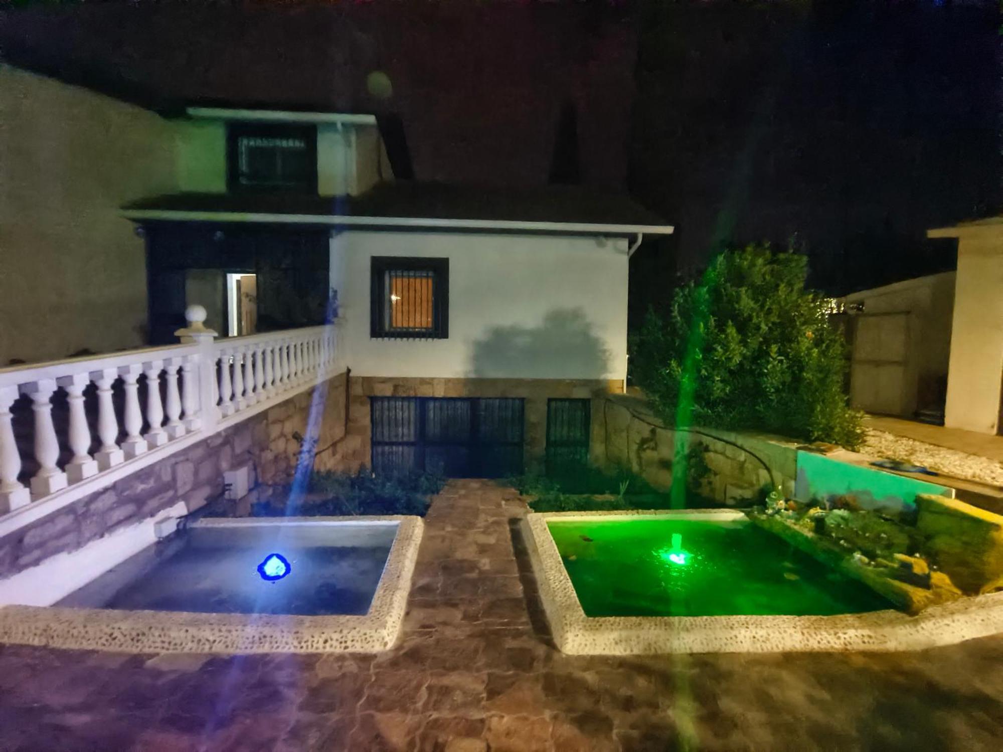 Chalet Con Piscina Y Jacuzzi En Madrid Alquila Habitaciones Algete Ngoại thất bức ảnh