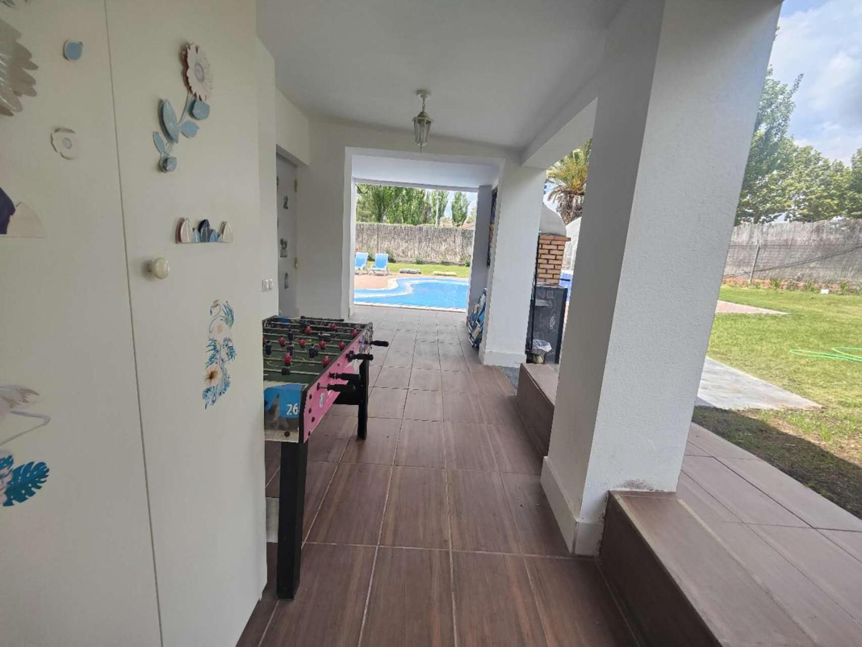 Chalet Con Piscina Y Jacuzzi En Madrid Alquila Habitaciones Algete Ngoại thất bức ảnh