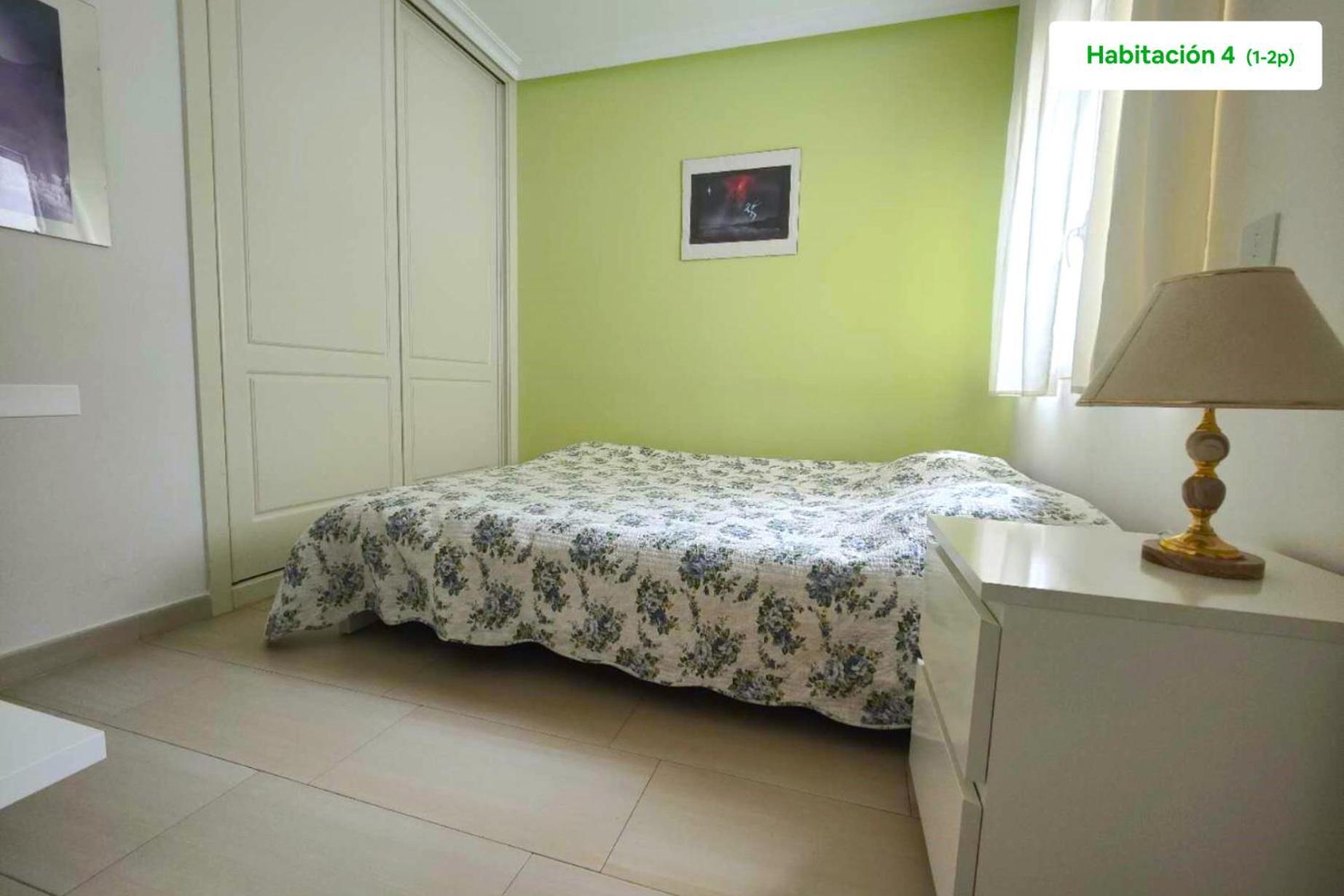 Chalet Con Piscina Y Jacuzzi En Madrid Alquila Habitaciones Algete Ngoại thất bức ảnh